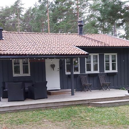 Hallestrand Cottage Krabban Стремстад Екстер'єр фото